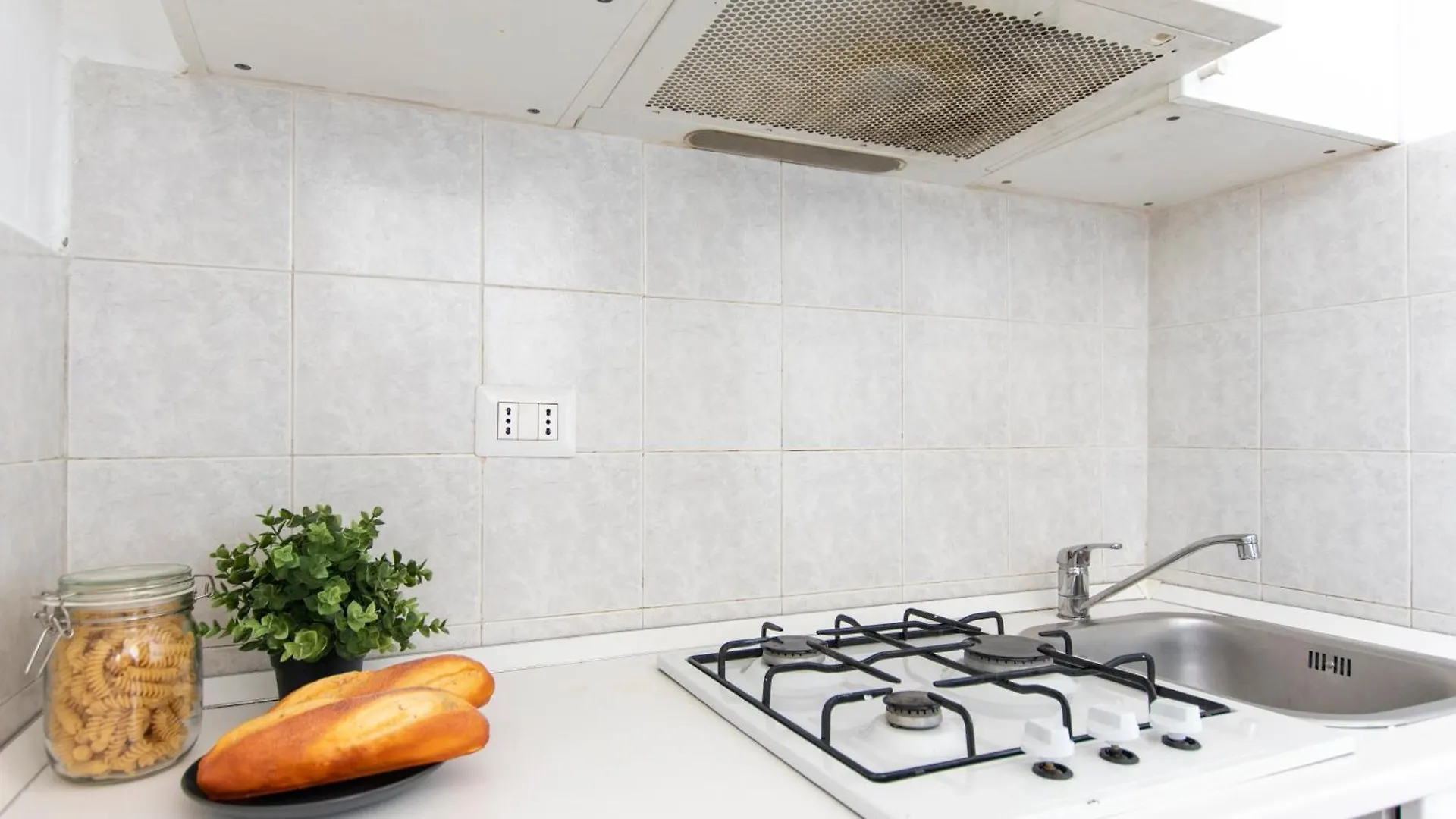 I Host Apartment - Pasteur 15-3 Μιλάνο Ιταλία