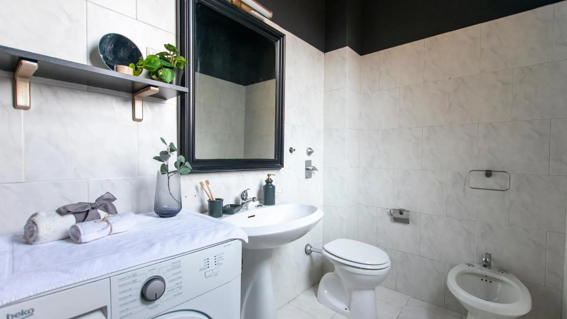 I Host Apartment - Pasteur 15-3 Μιλάνο