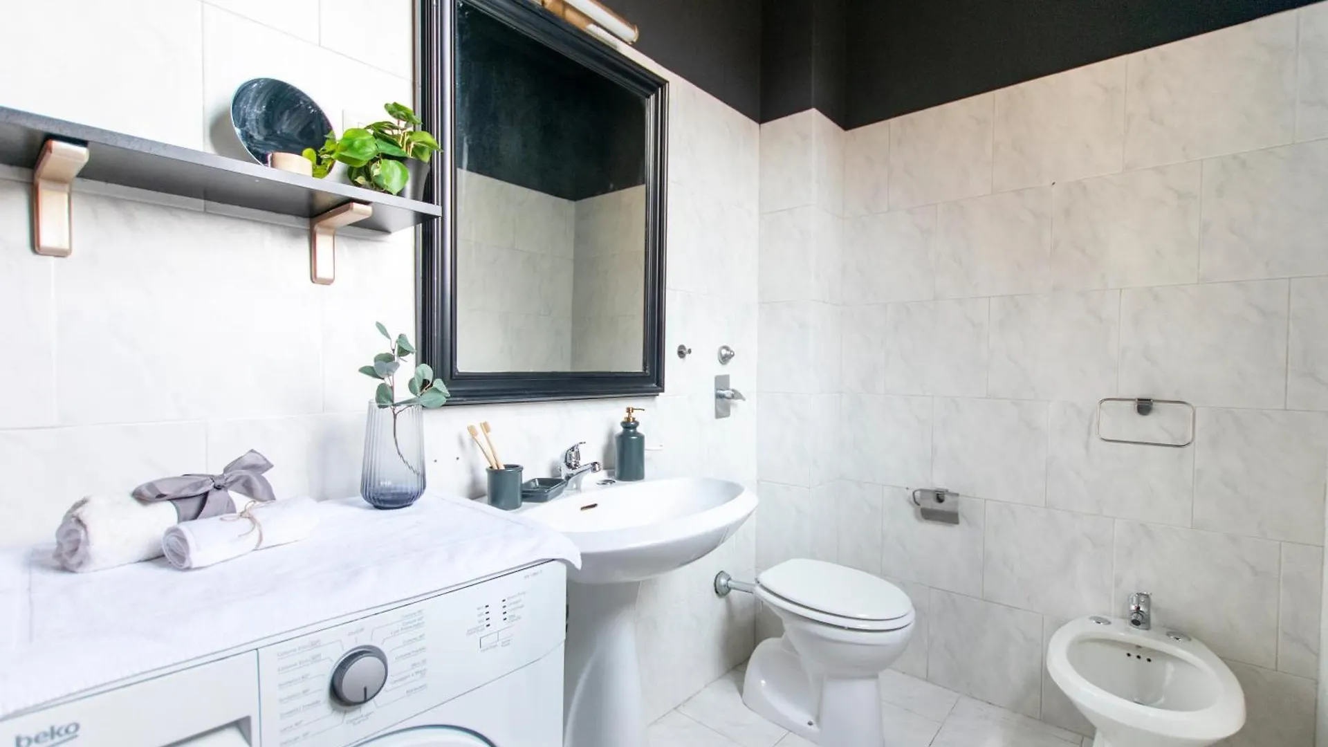 I Host Apartment - Pasteur 15-3 Μιλάνο