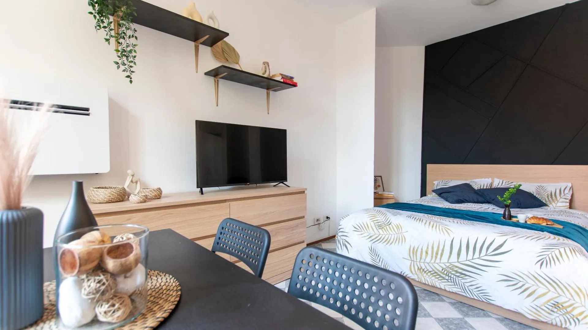 I Host Apartment - Pasteur 15-3 Milan